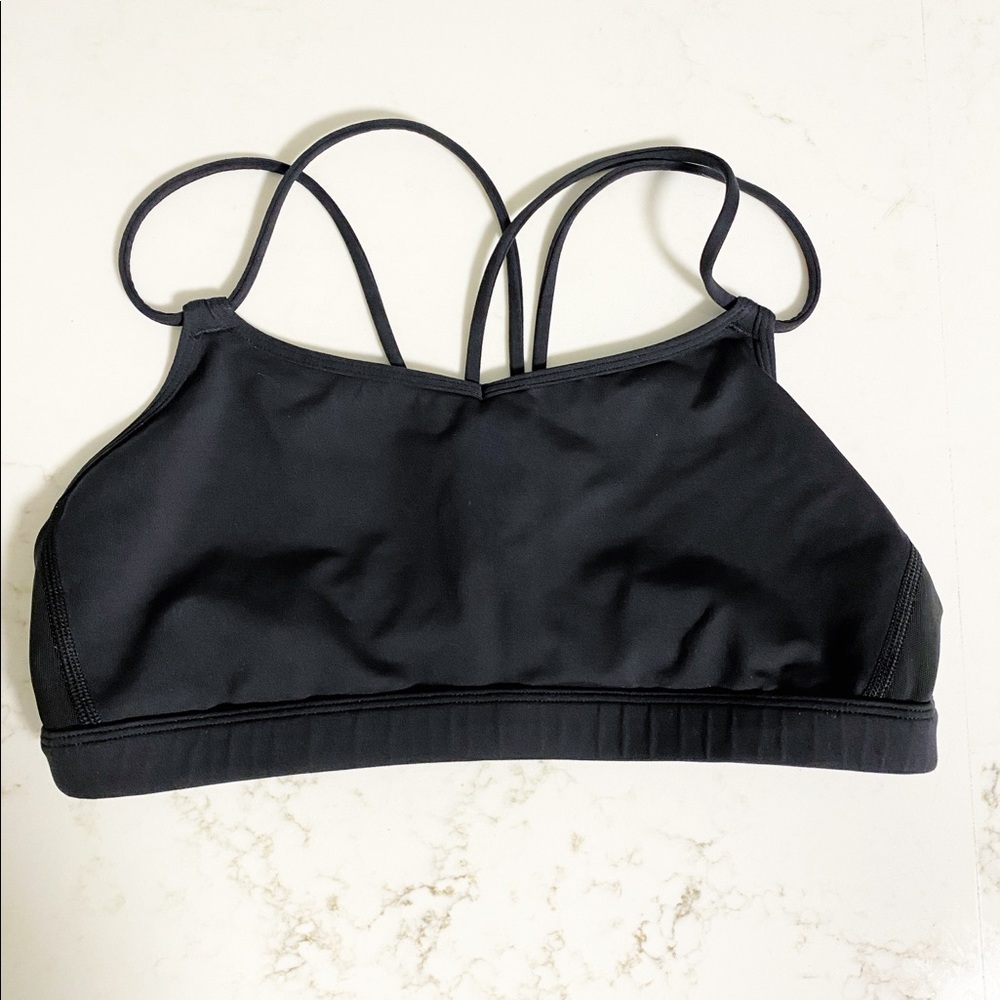 Lululemon Sports Bra Size 2 Like New